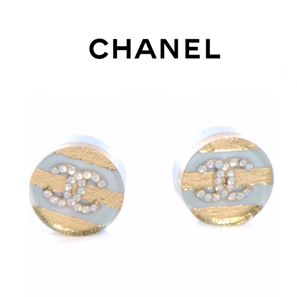 Chanel CC resin button earrings